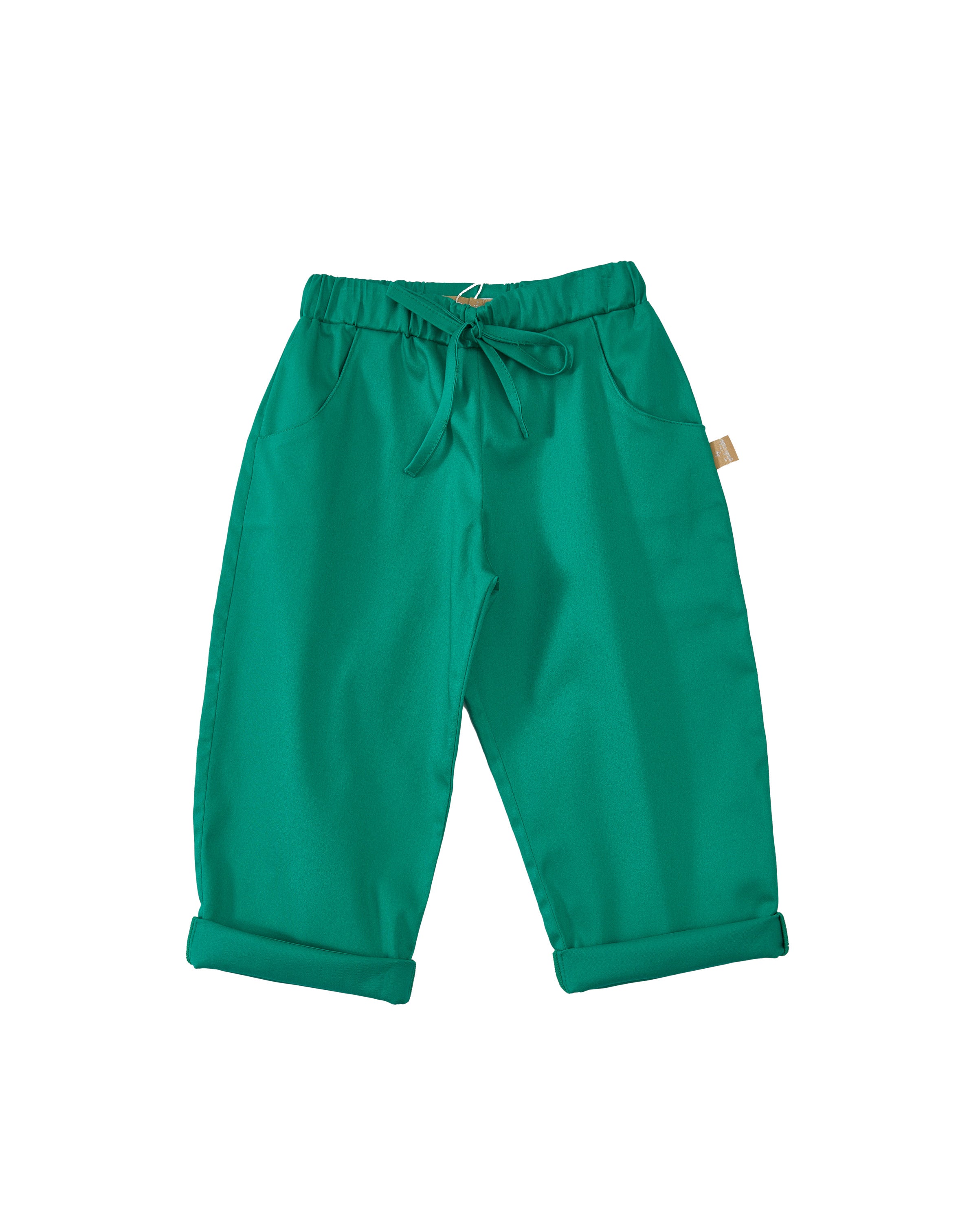 Calça unissex infantil com bolsos laterais, corte reto e cintura elástica. Conforto e estilo para meninos e meninas.


