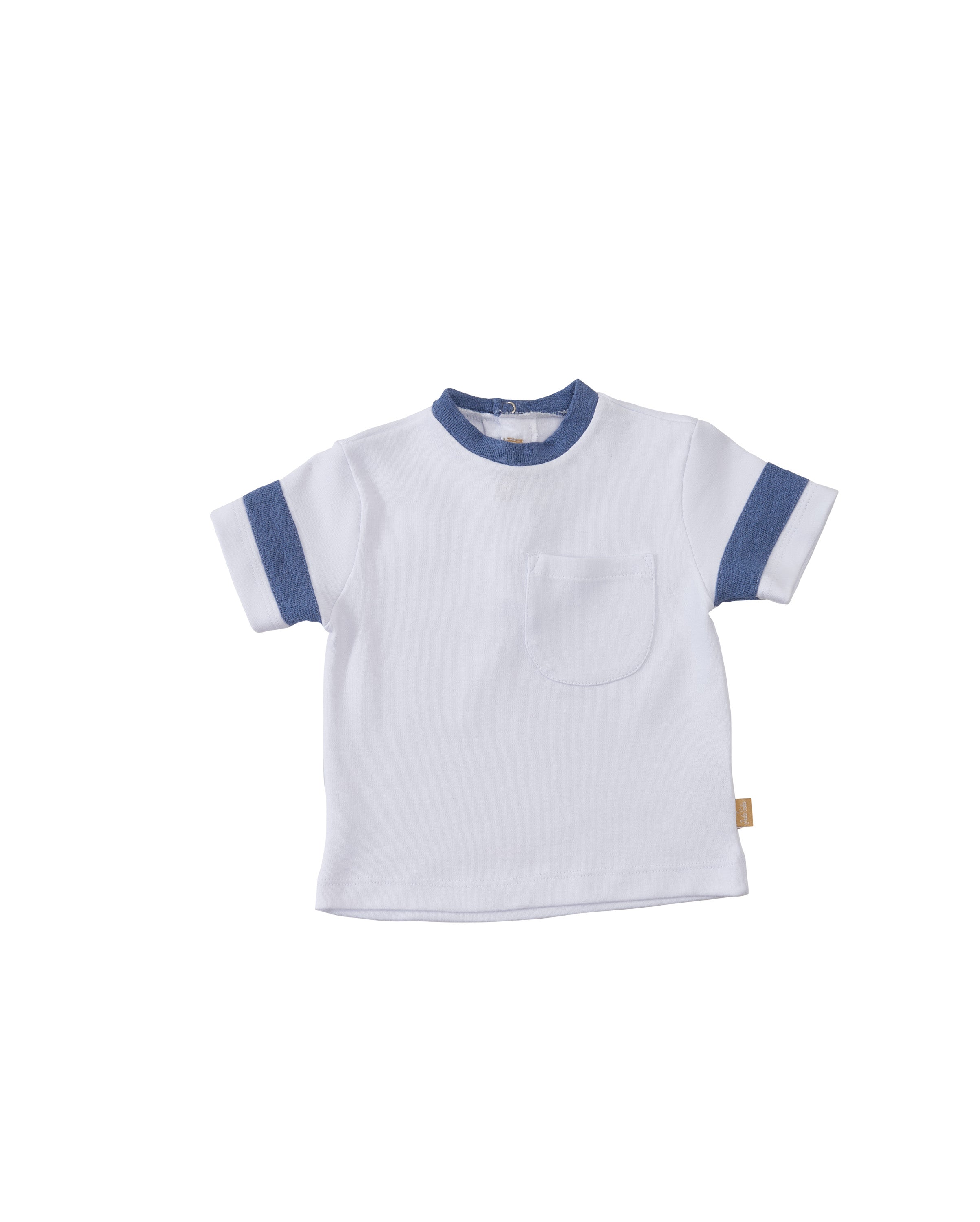 Camiseta de bebê masculina com gola careca e detalhes contrastantes, confeccionada em suedine fio egípcio, para bebês de 3 a 18 meses.

