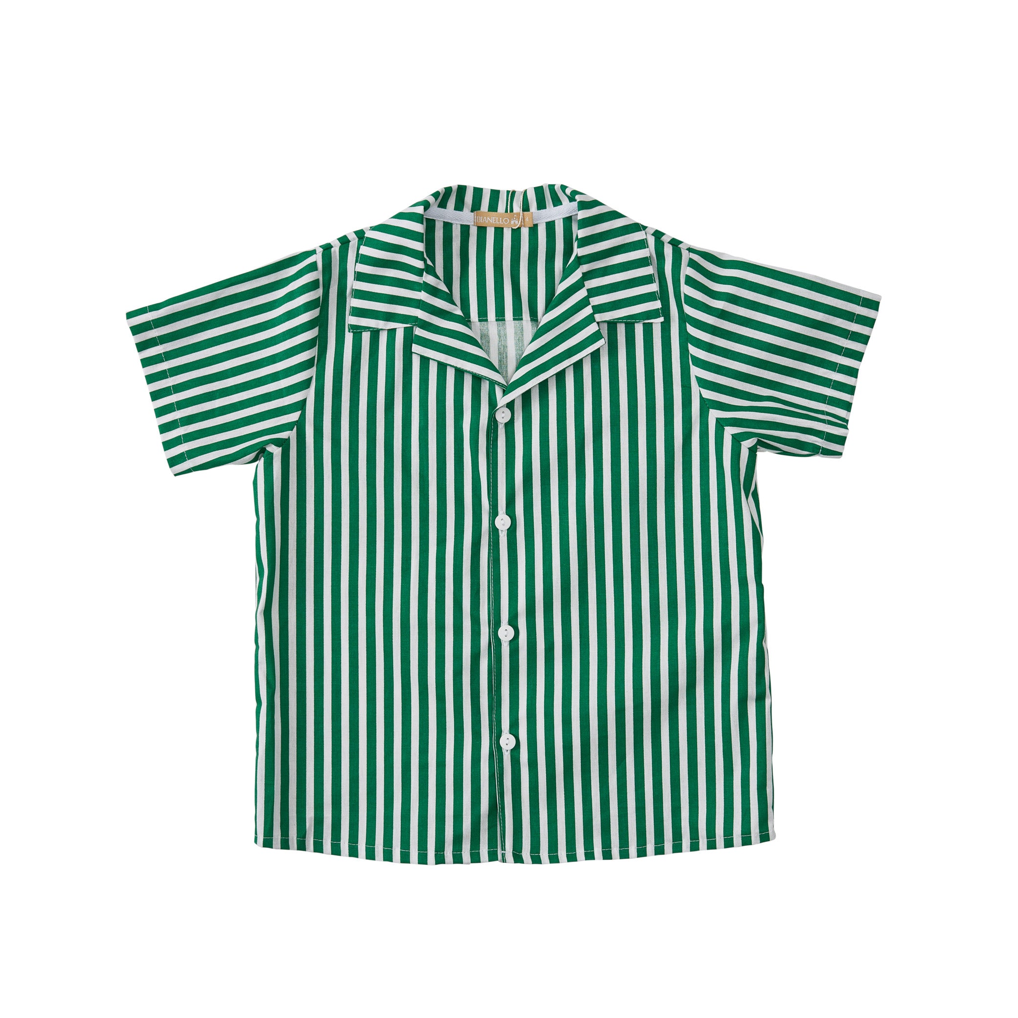 Conjunto Zion com camisa e bermuda em tricoline 100% algodão. Estiloso e confortável para meninos de 2 a 8 anos.

